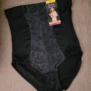 MAIDENFORM TUMMY SOLUTIONS SHAPEWEAR BLACK
